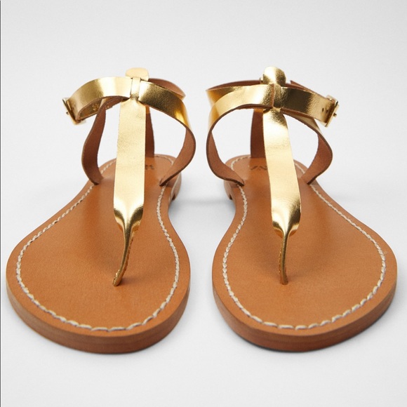 Zara Shoes - NEW Zara flat leather sandals!!